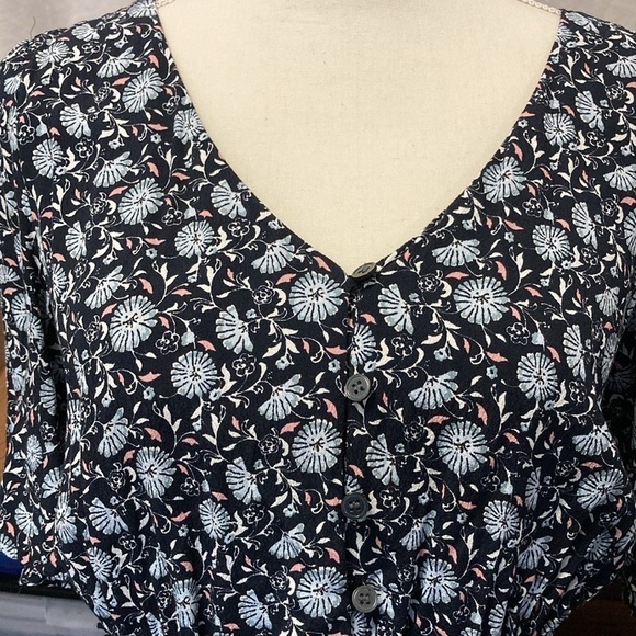 Loft ROMPER Daisy Bar Back Flutter - Picture 9 of 12